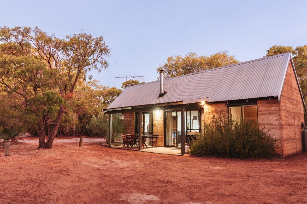 Bussells Bushland Cottages Margaret River Bagian luar foto