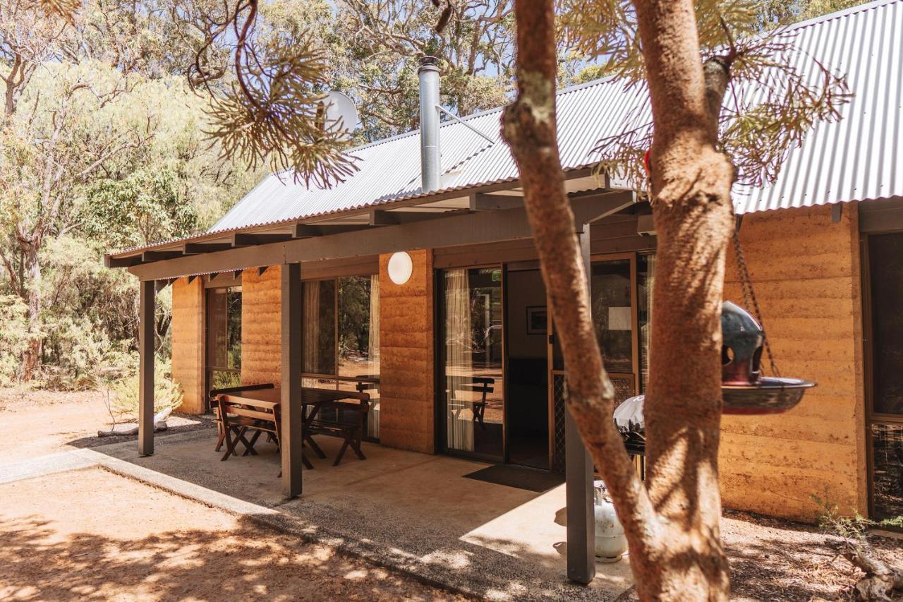 Bussells Bushland Cottages Margaret River Bagian luar foto