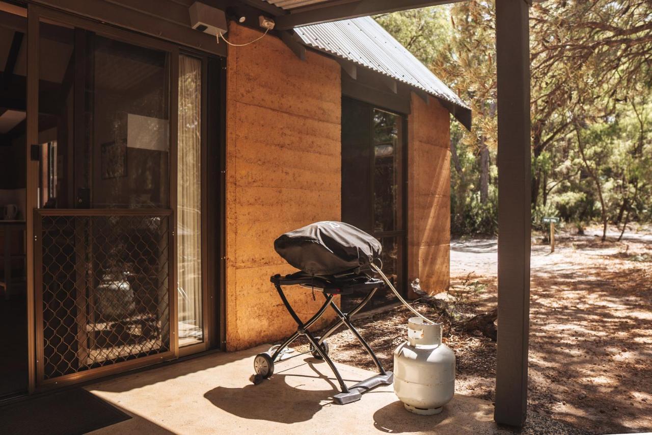 Bussells Bushland Cottages Margaret River Bagian luar foto