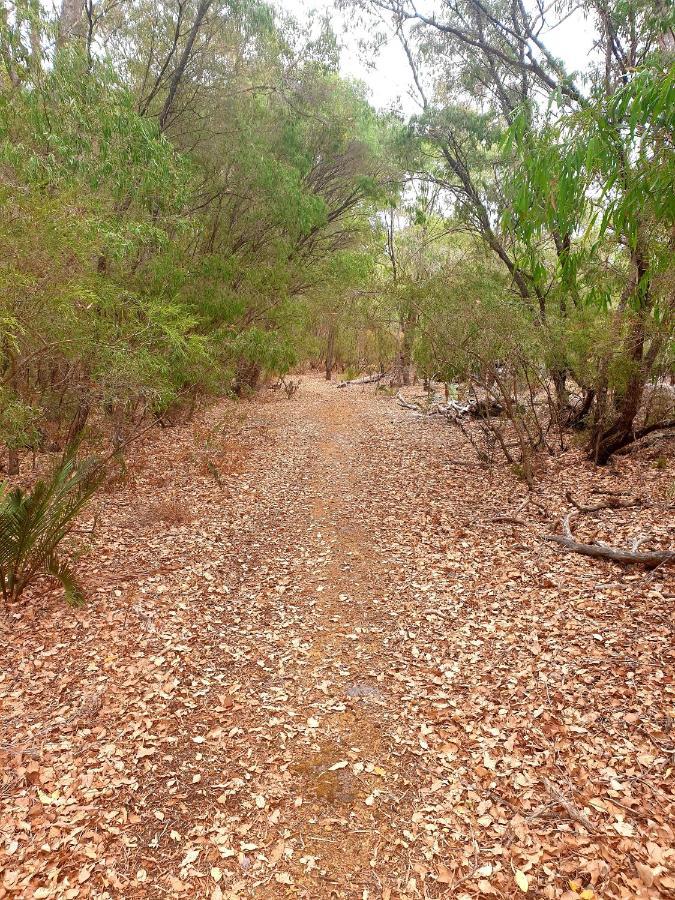 Bussells Bushland Cottages Margaret River Bagian luar foto