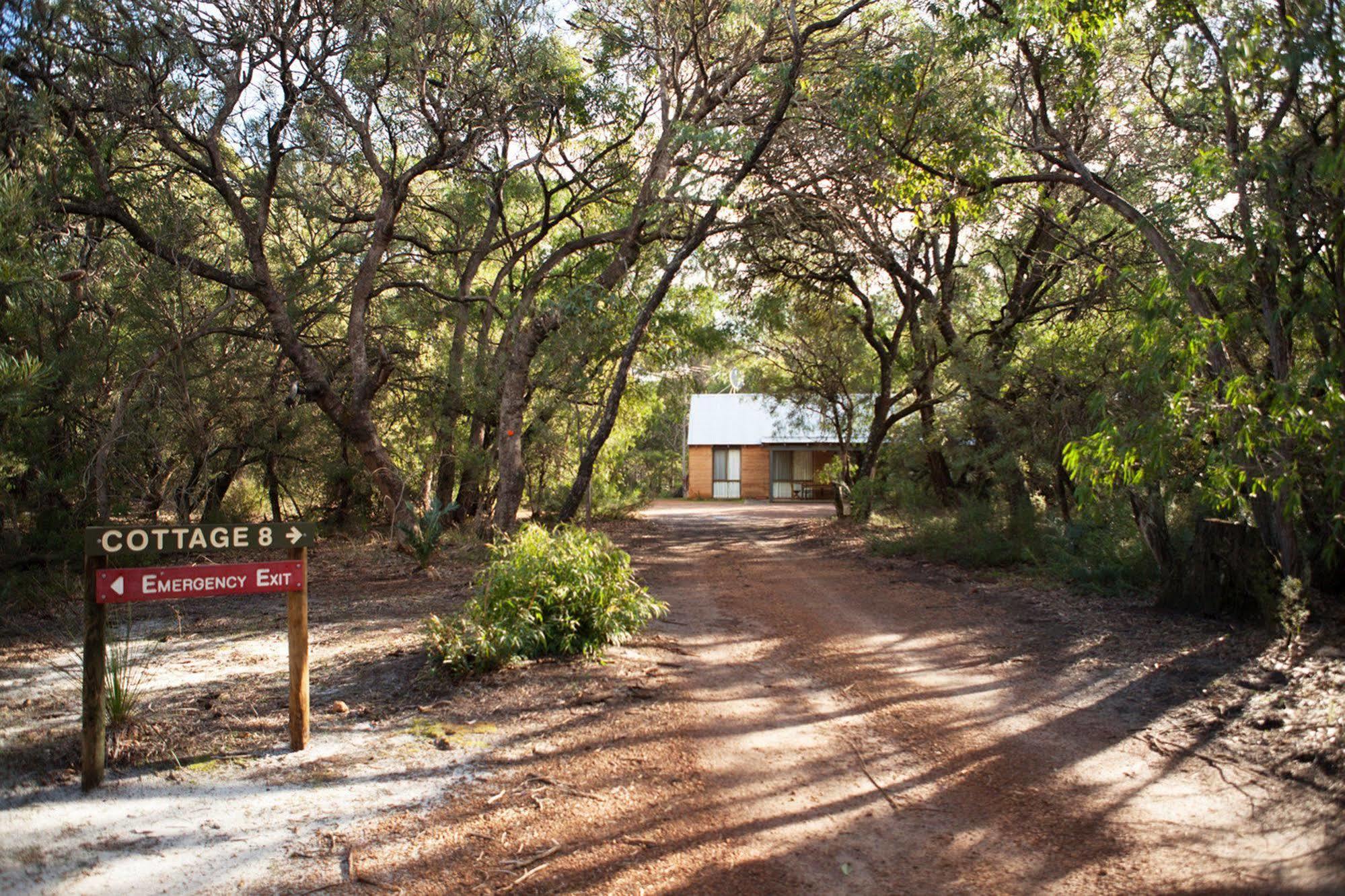 Bussells Bushland Cottages Margaret River Bagian luar foto